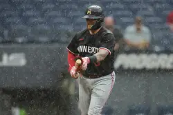 Twins lose another in Cleveland 4-3 in walk-off fashion